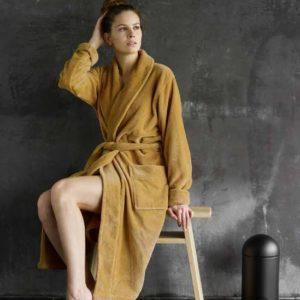 Badserie-Mink-Holzbank-von-Aquanova