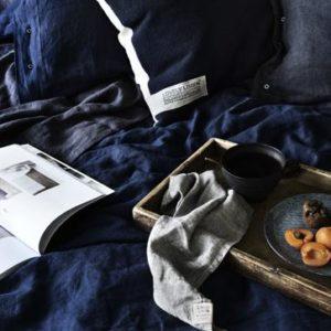 Bettw-sche-aus-Leinen-in-midnight-blue-von-Lovely-Linen