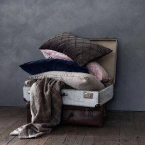 Dekokissen-und-Couchkissen-von-Lovely-Linen