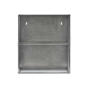 Glasschrank-im-Badezimmer-von-House-Doctor-in-klein6a