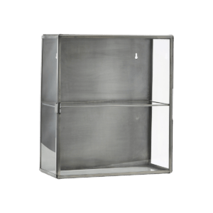 Glasschrank-im-Badezimmer-von-House-Doctor-in-klein6b