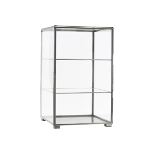 Glasvitrine-Cabinet-von-House-Doctor-aus-Zink-von-der-Seite