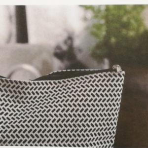 House-Doctor-Kosmetiktasche-und-Kulturbeutel-Lale