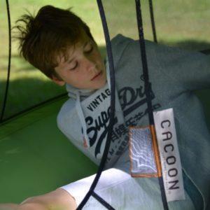 Kinderschaukel-Cacoon-Reto-single-von-hang-in-out3