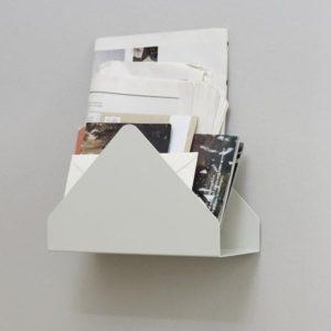 Wandregal-Kuvert-in-silber-weiss